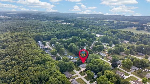 6742 WALNUT CREEK Drive, Fairview, PA 16415