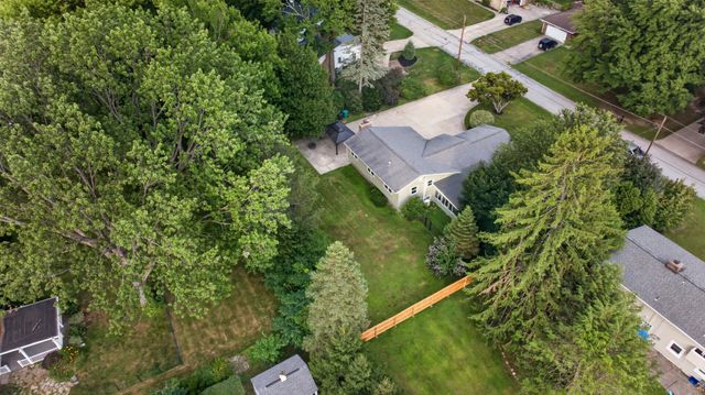 6742 WALNUT CREEK Drive, Fairview, PA 16415