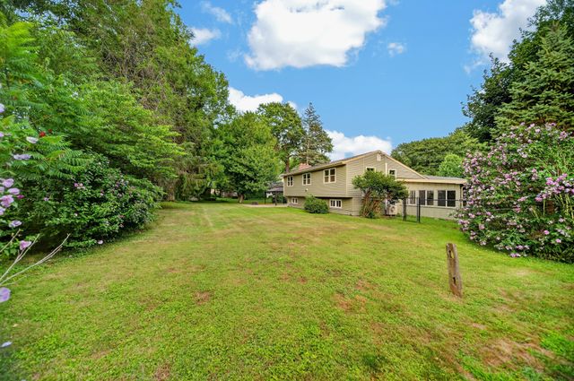 6742 WALNUT CREEK Drive, Fairview, PA 16415