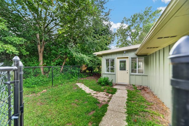 6742 WALNUT CREEK Drive, Fairview, PA 16415