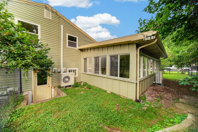 6742 WALNUT CREEK Drive, Fairview, PA 16415