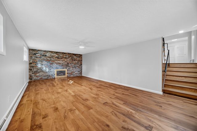 6742 WALNUT CREEK Drive, Fairview, PA 16415