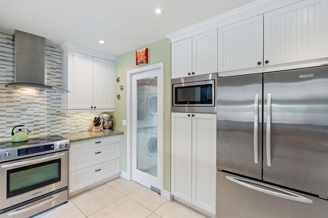 500 NE 28th Drive, Wilton Manors, FL 33334