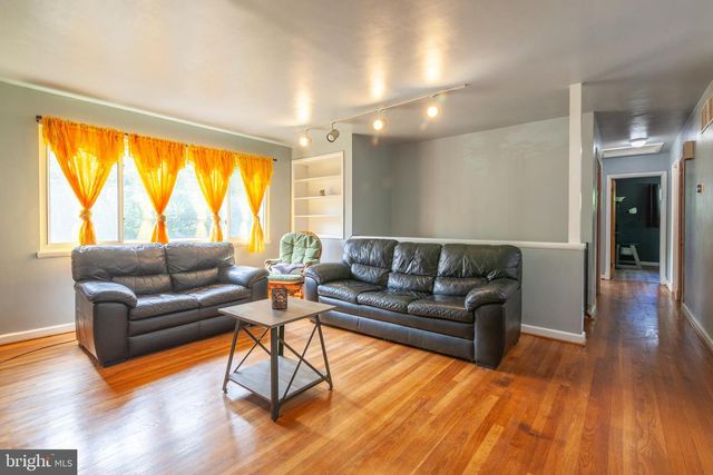 10804 LOMBARDY RD, Silver Spring, MD 20901