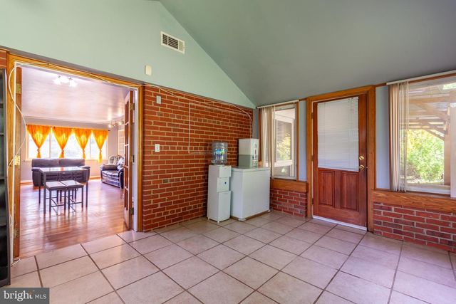 10804 LOMBARDY RD, Silver Spring, MD 20901
