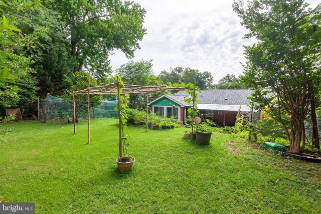 10804 LOMBARDY RD, Silver Spring, MD 20901
