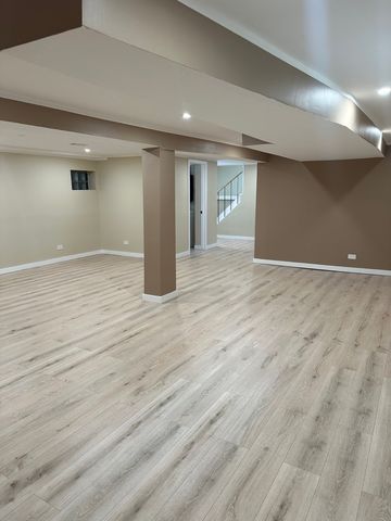 2608 W 97th Street, Evergreen Park, IL 60805