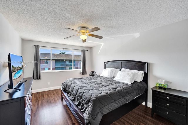 7331 S Devon Dr 215, Tamarac, FL 33321