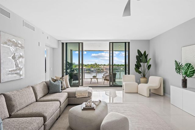 435 Bayshore Drive 302, Fort Lauderdale, FL 33304