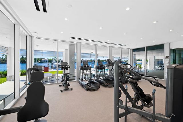 435 Bayshore Drive 302, Fort Lauderdale, FL 33304