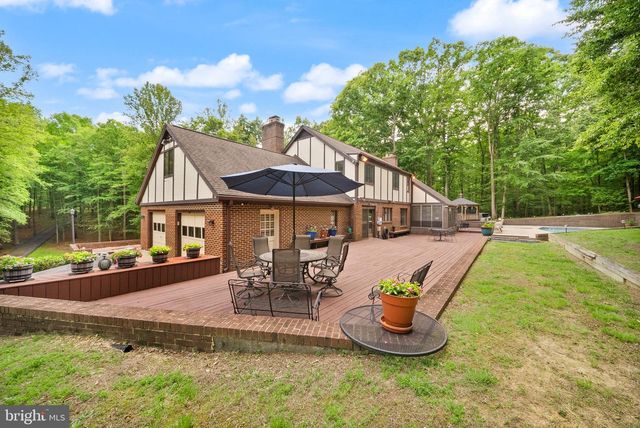 4896 OCCOQUAN CLUB DR, Woodbridge, VA 22192