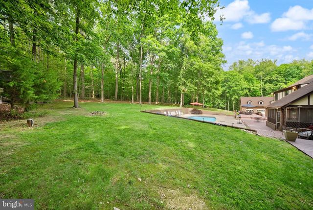 4896 OCCOQUAN CLUB DR, Woodbridge, VA 22192