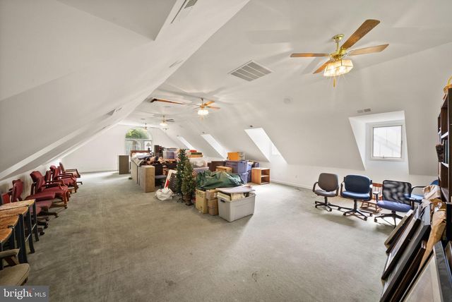 4896 OCCOQUAN CLUB DR, Woodbridge, VA 22192