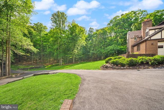 4896 OCCOQUAN CLUB DR, Woodbridge, VA 22192