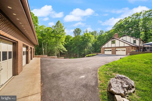 4896 OCCOQUAN CLUB DR, Woodbridge, VA 22192