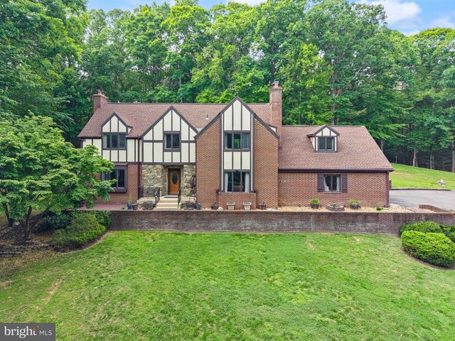 4896 OCCOQUAN CLUB DR, Woodbridge, VA 22192