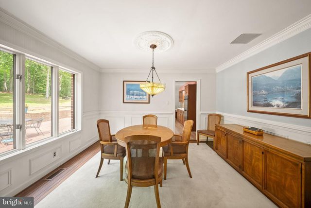4896 OCCOQUAN CLUB DR, Woodbridge, VA 22192