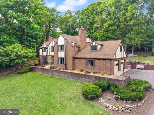 4896 OCCOQUAN CLUB DR, Woodbridge, VA 22192