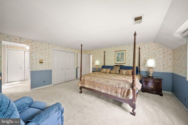 4896 OCCOQUAN CLUB DR, Woodbridge, VA 22192