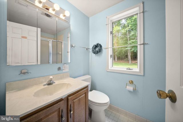 4896 OCCOQUAN CLUB DR, Woodbridge, VA 22192
