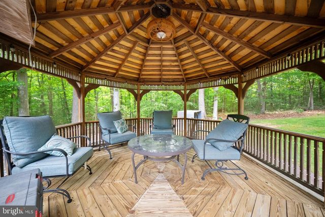 4896 OCCOQUAN CLUB DR, Woodbridge, VA 22192
