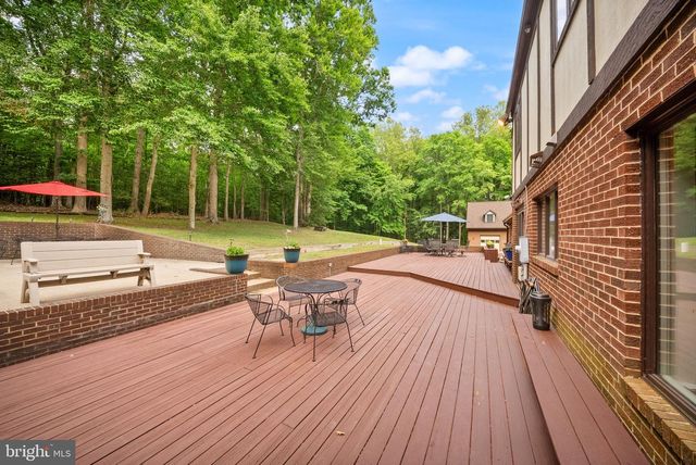 4896 OCCOQUAN CLUB DR, Woodbridge, VA 22192
