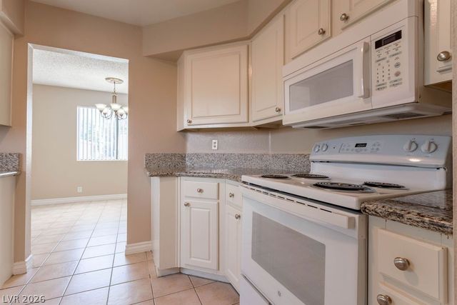 3151 Soaring Gulls Drive 2177, Las Vegas, NV 89128