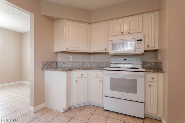 3151 Soaring Gulls Drive 2177, Las Vegas, NV 89128