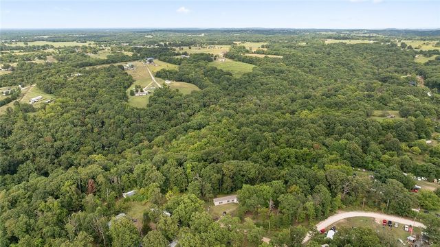 16856 Mahurin Loop, Garfield, AR 72732