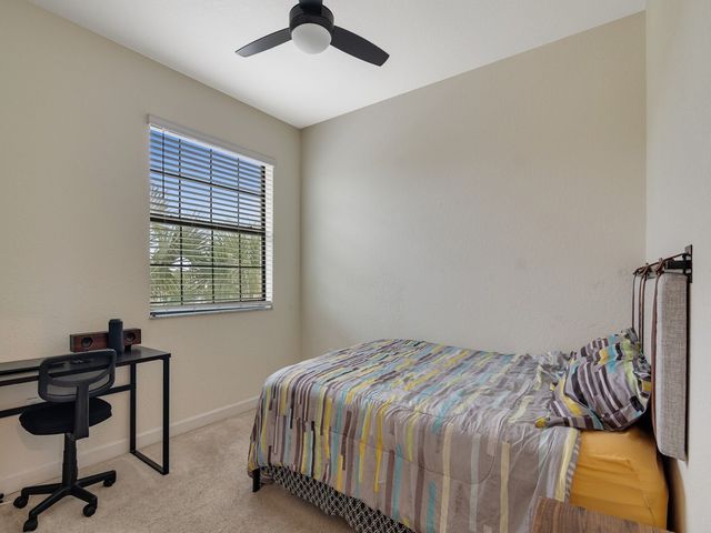 886 S Verona Trace Drive, Vero Beach, FL 32966