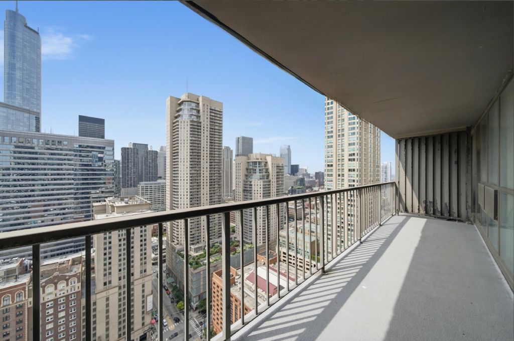 10 E Ontario Street 3403, Chicago, IL 60611 — photo 4