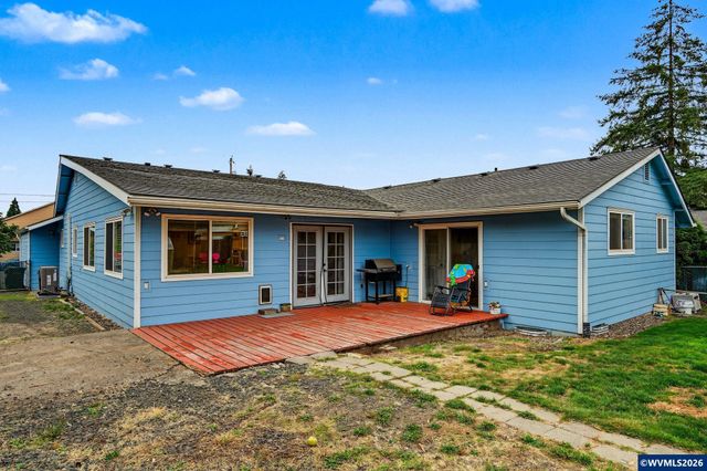 780 Clay St E, Monmouth, OR 97361