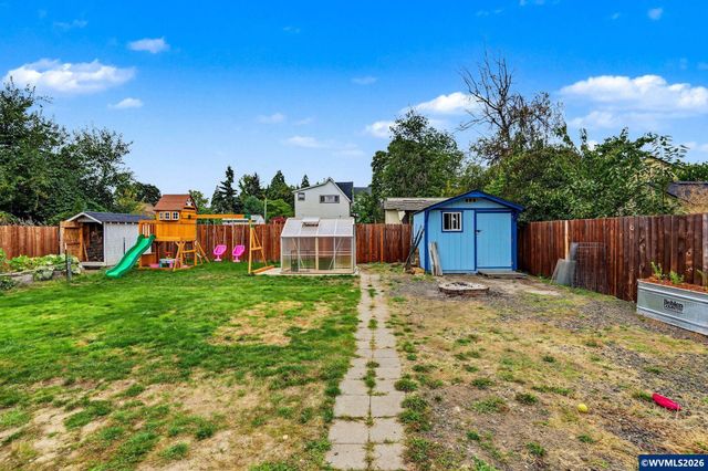 780 Clay St E, Monmouth, OR 97361