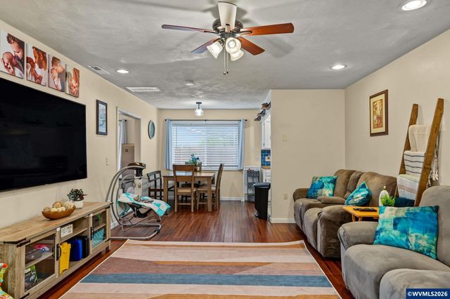 780 Clay St E, Monmouth, OR 97361