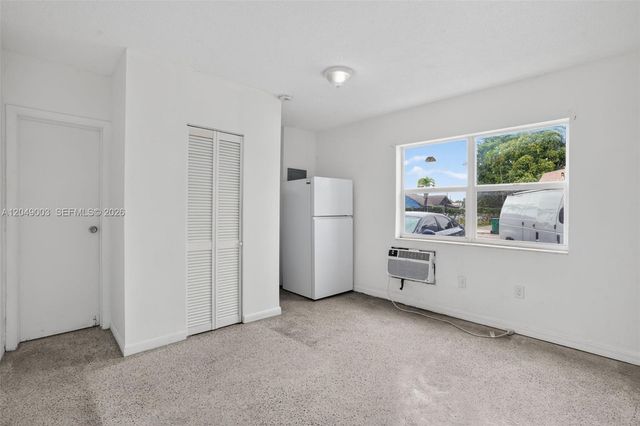 2170 NW Flagler Ter, Miami, FL 33125