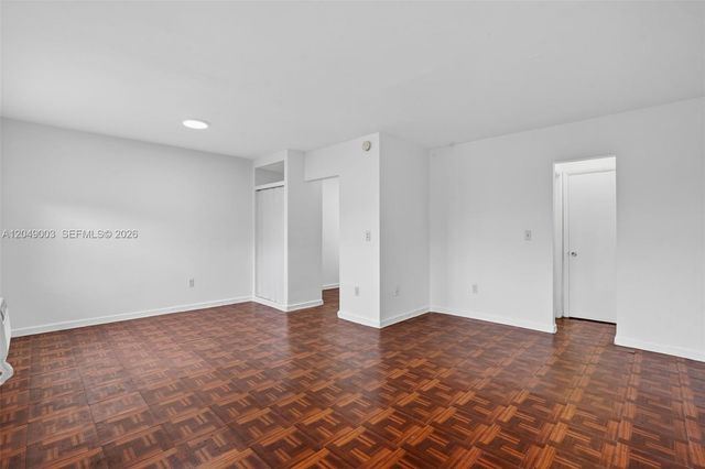 2170 NW Flagler Ter, Miami, FL 33125