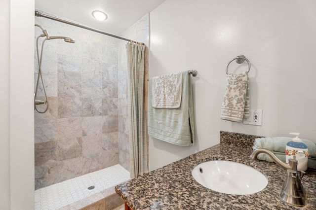 110 Bridge Street, Hamilton, MA 01982