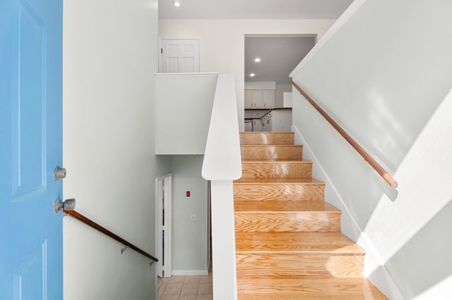 110 Bridge Street, Hamilton, MA 01982