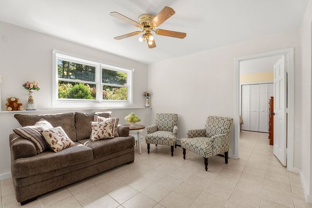 110 Bridge Street, Hamilton, MA 01982
