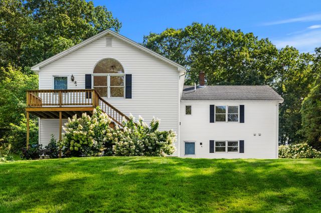 110 Bridge Street, Hamilton, MA 01982