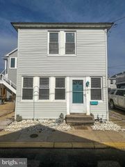232 BAY TER, Seaside Heights, NJ 08751