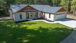 2075 NW Peterson Road, Poulsbo, WA 98370