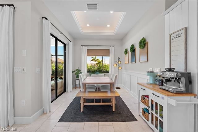 427 NW 37th AVE, Cape Coral, FL 33993