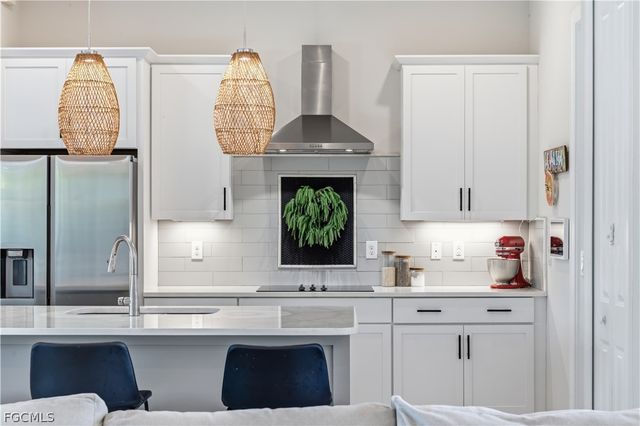 427 NW 37th AVE, Cape Coral, FL 33993