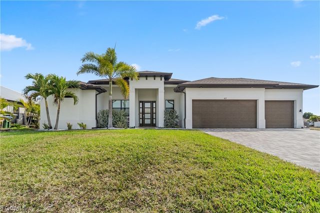 427 NW 37th AVE, Cape Coral, FL 33993