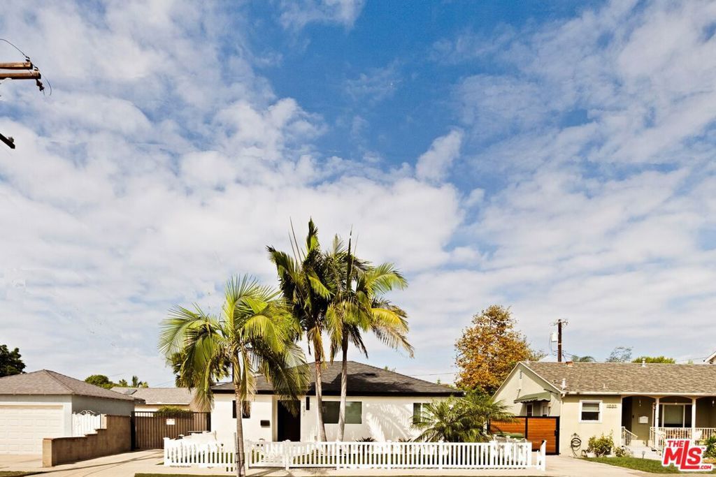 1031 Lake Street, Venice, CA 90291 — exterior