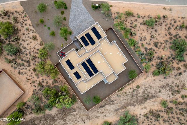 12360 N Carpas Wash Drive, Marana, AZ 85658