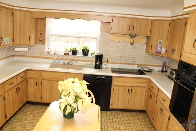 5573 Mt Zion Road, Miami Twp, OH 45150