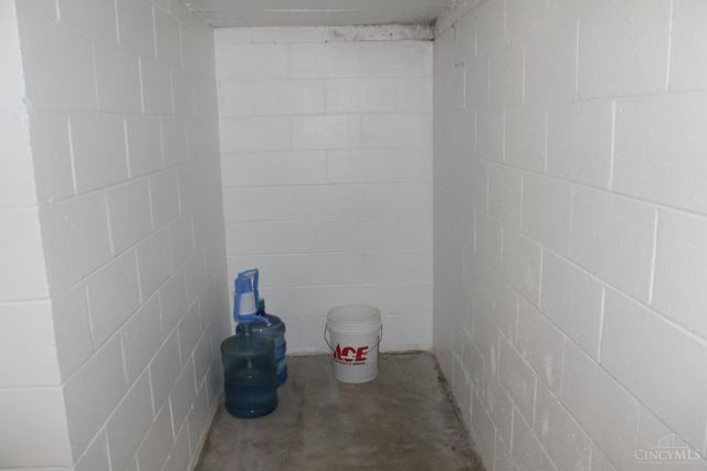 5573 Mt Zion Road, Miami Twp, OH 45150