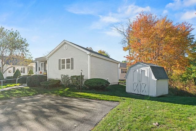 42 Crystal Water 42, East Bridgewater, MA 02333